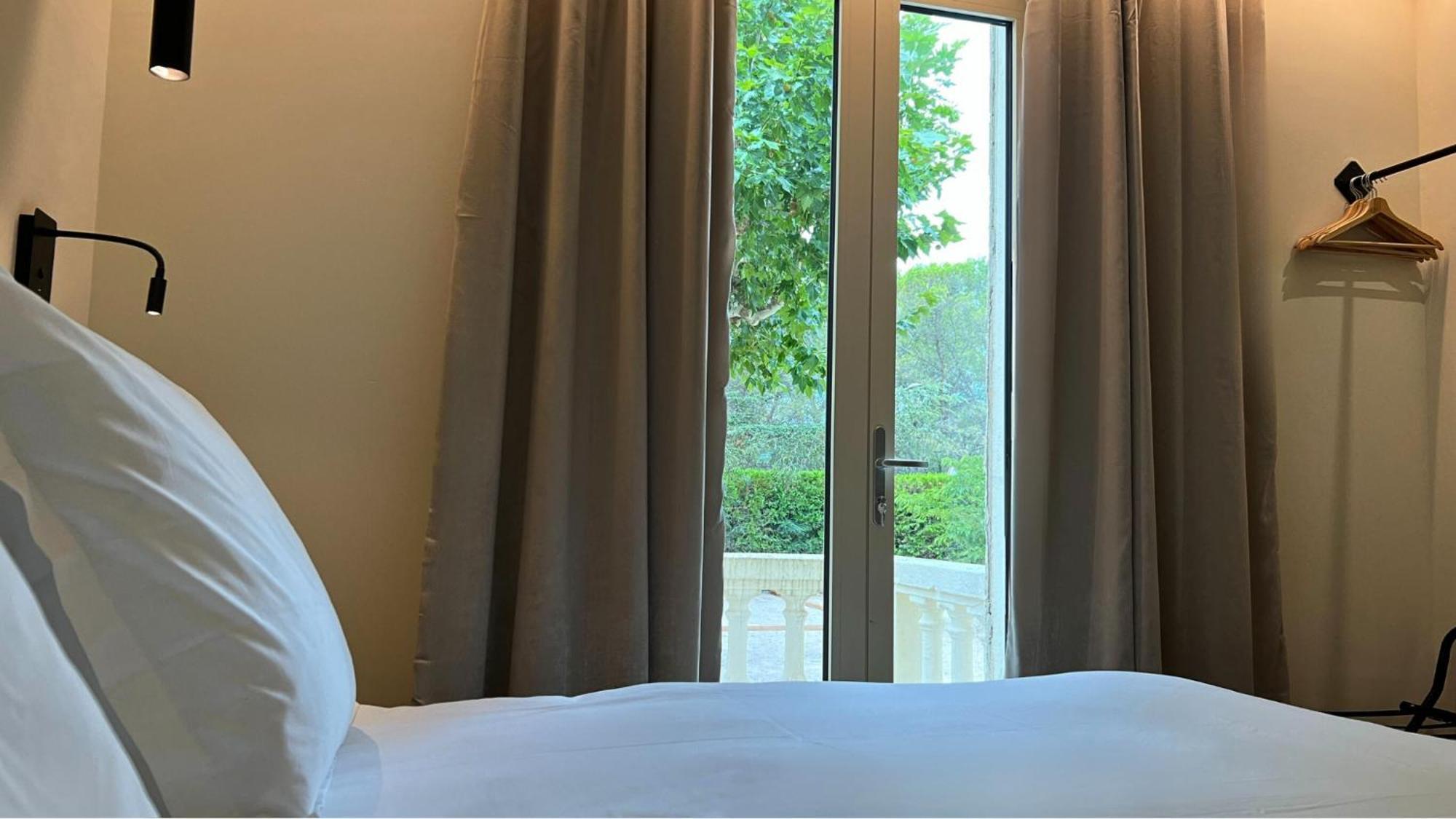 Soko Hotels-Pont Du Gard Remoulins Eksteriør billede